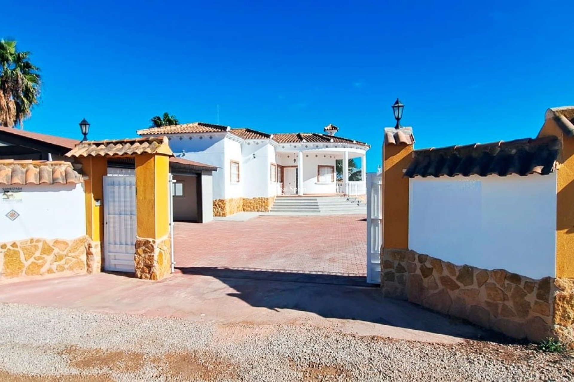 Venta - CASA -
Catral - Catral - Country