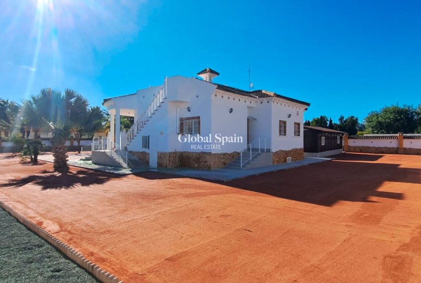 Venta - CASA -
CATRAL - Catral - Country
