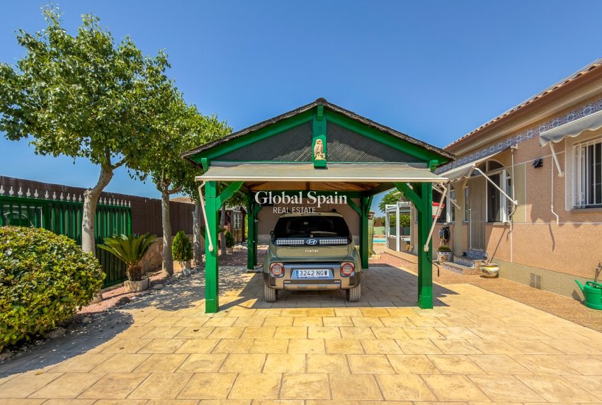 Venta - CASA -
CATRAL - Catral