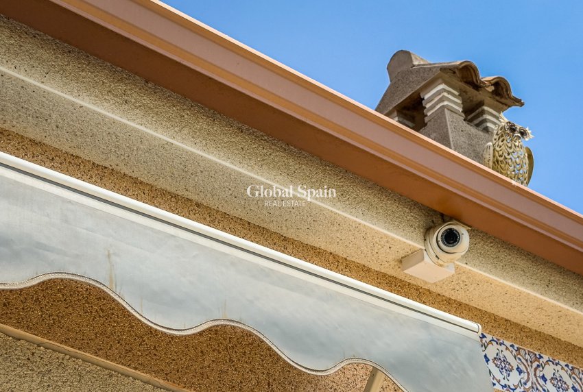 Venta - CASA -
CATRAL - Catral