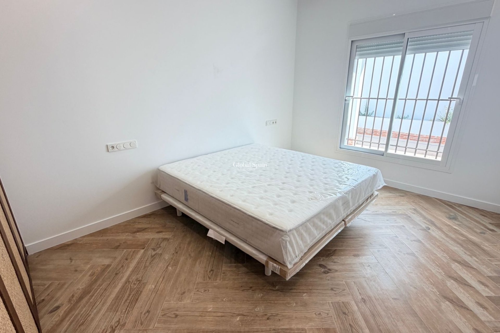 Venta - CASA -
CATRAL - Costa Blanca