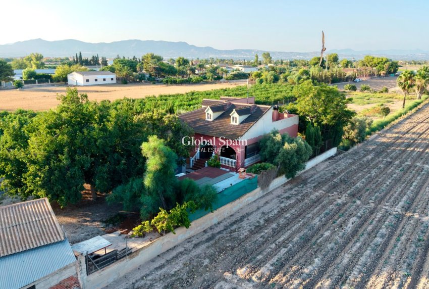 Venta - CASA -
CATRAL - Costa Blanca
