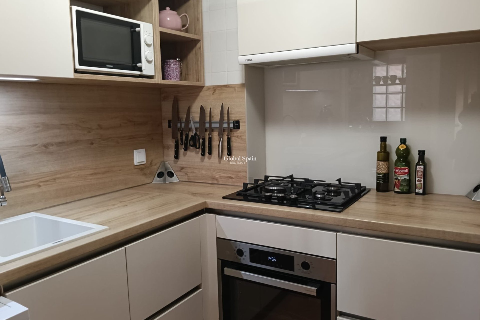 Venta - Casa - Chalet Independiente (4) -
LOS MONTESINOS - La Herrada