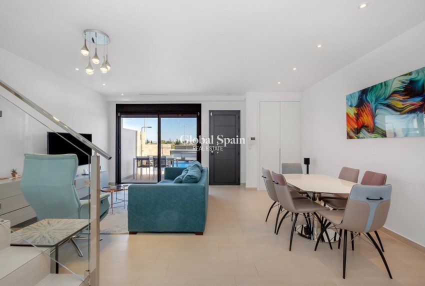 Venta - CASA -
CIUDAD QUESADA - Costa Blanca South