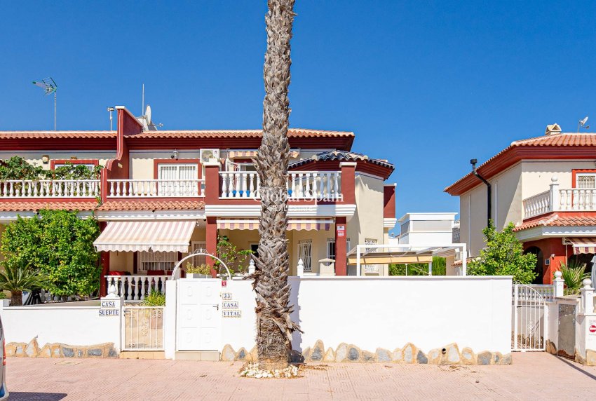 Venta - CASA -
CIUDAD QUESADA - Doña Pepa