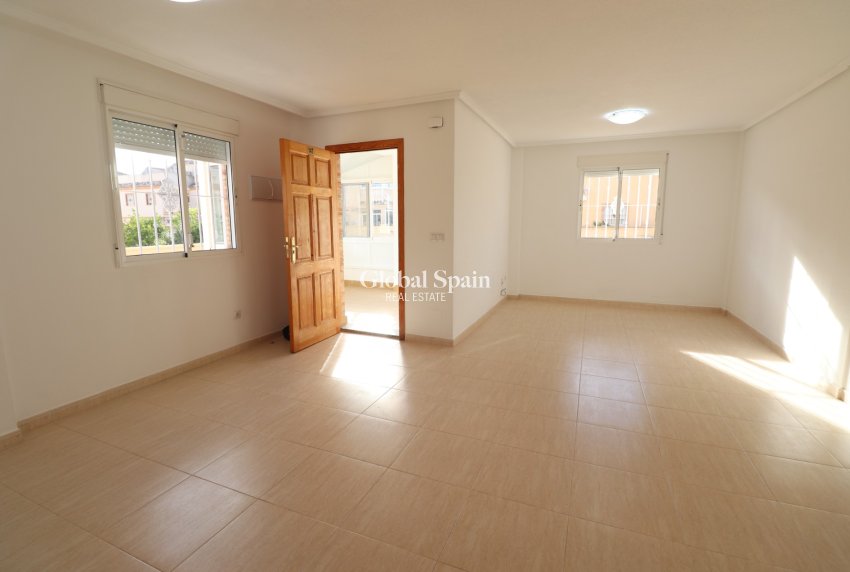 Venta - CASA -
Ciudad Quesada - Lo Marabu