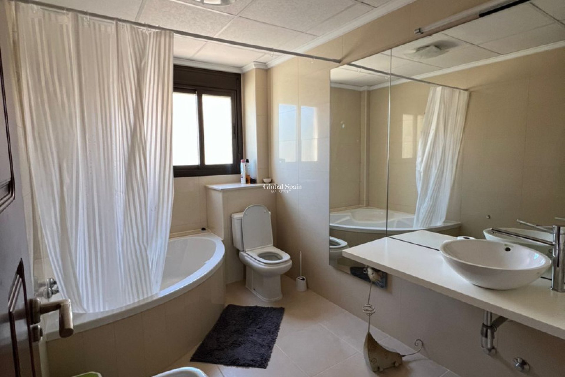 Venta - CASA -
CIUDAD QUESADA