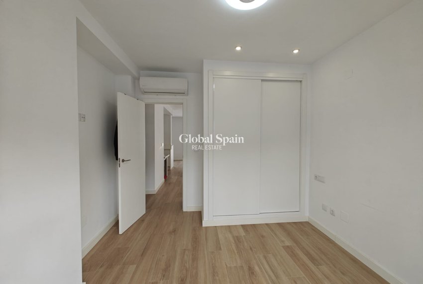 Venta - CASA -
COX - Cox