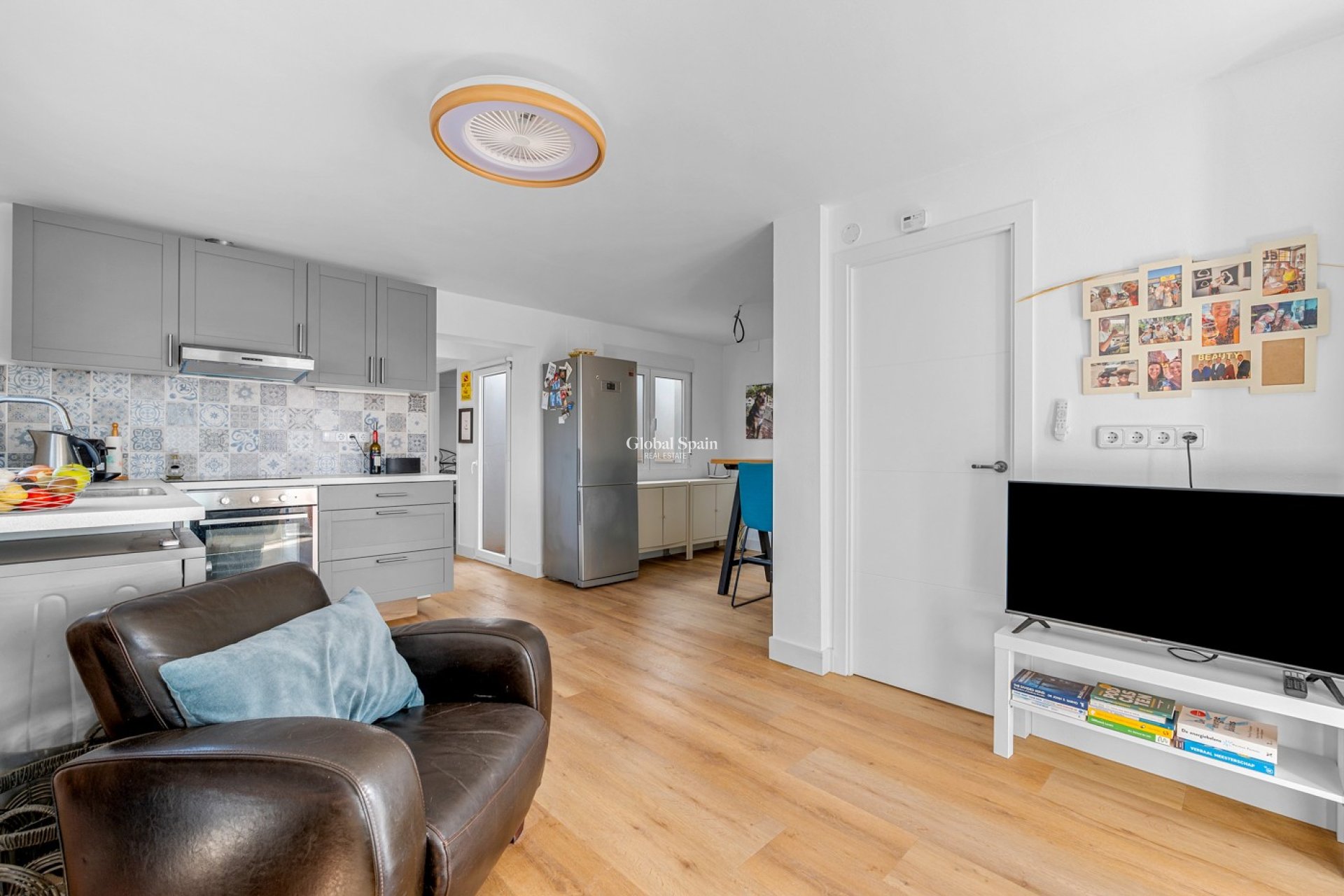 Venta - CASA -
CREVILLENTE - Inland