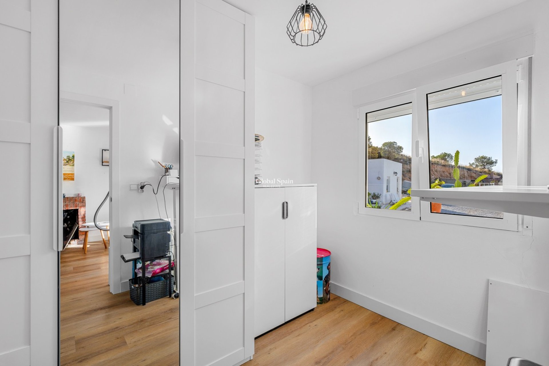 Venta - CASA -
CREVILLENTE - Inland