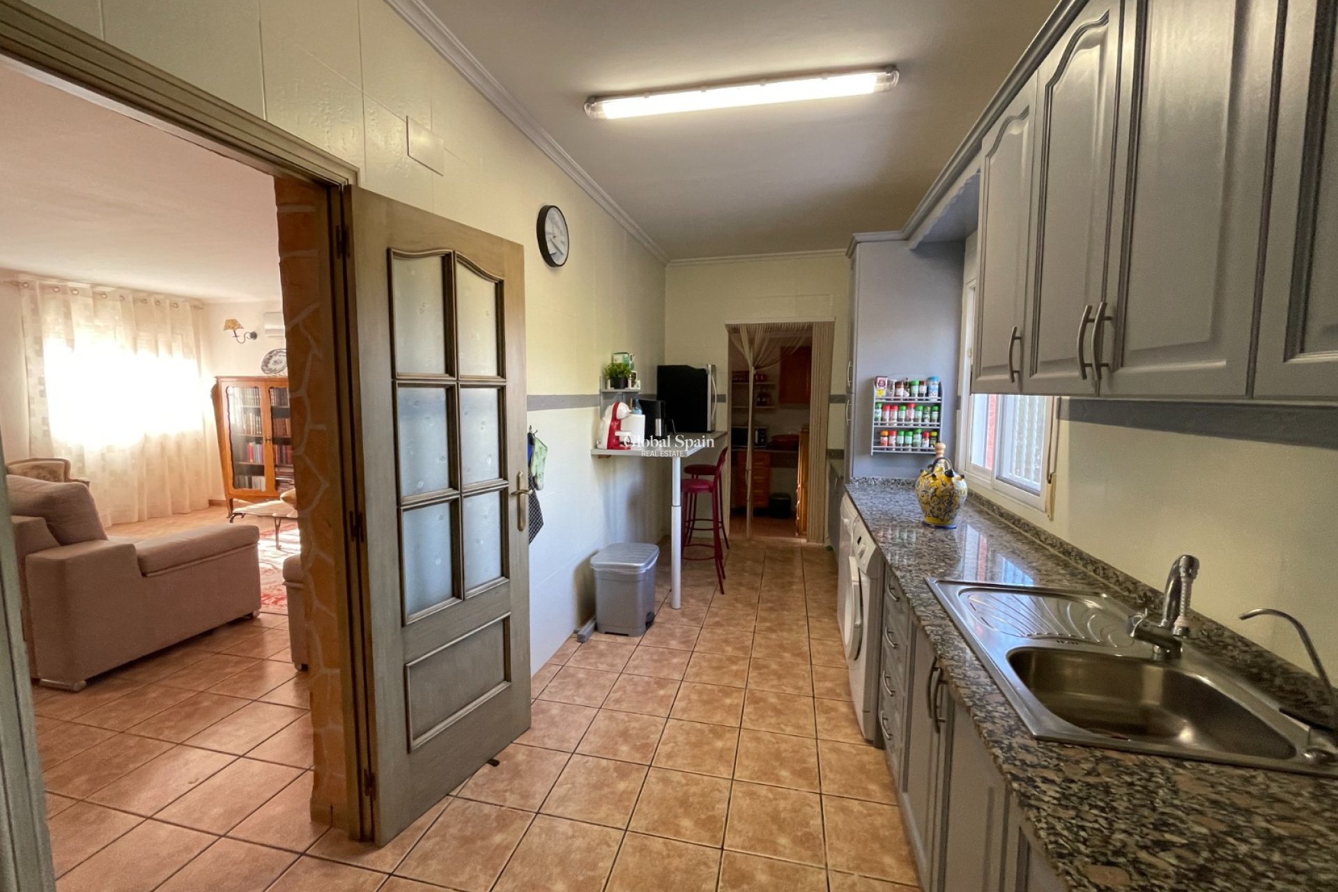 Venta - CASA -
CREVILLENTE - Inland