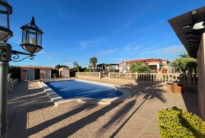 Venta - CASA -
CREVILLENTE - Inland