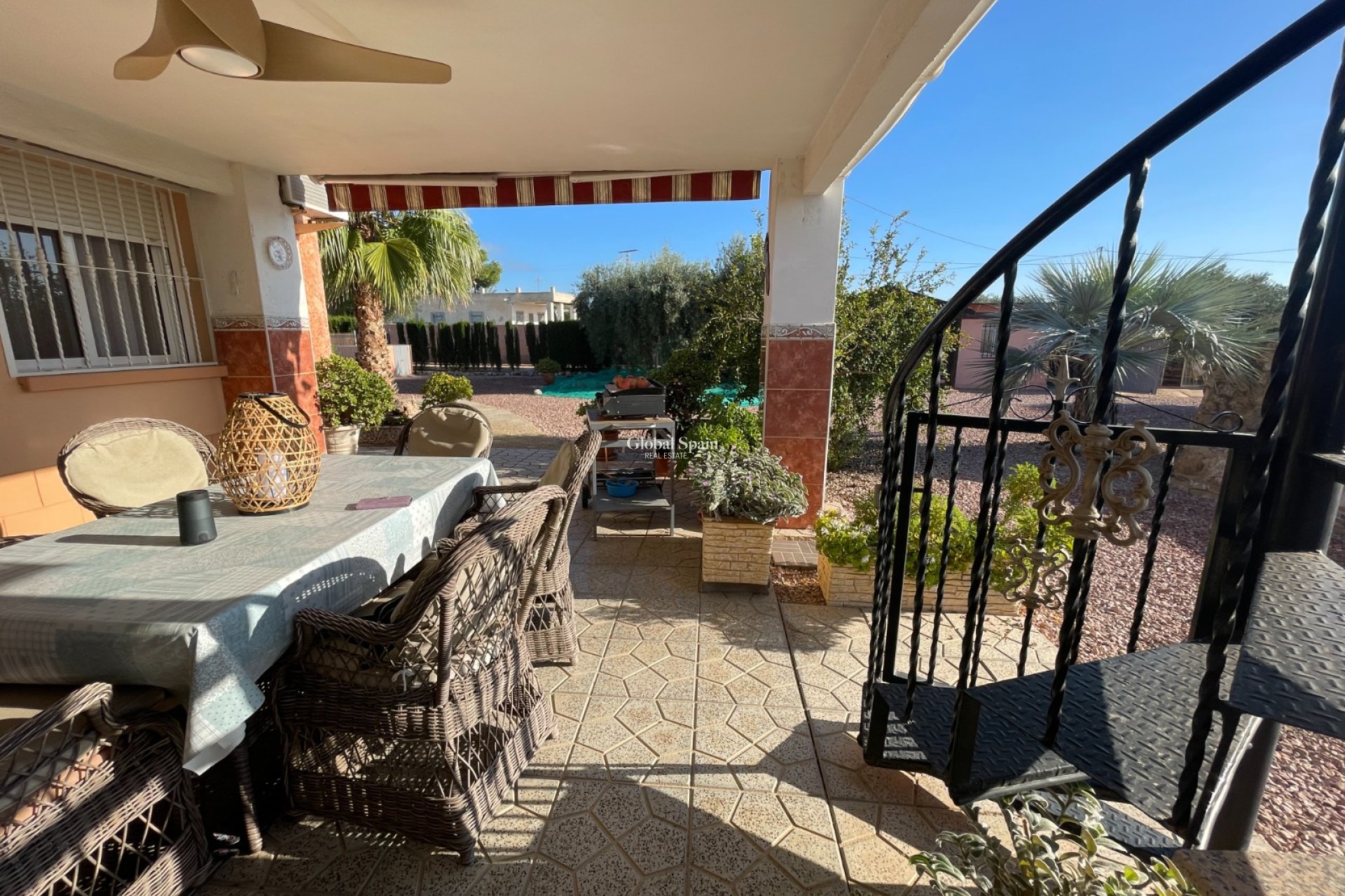 Venta - CASA -
CREVILLENTE - Inland