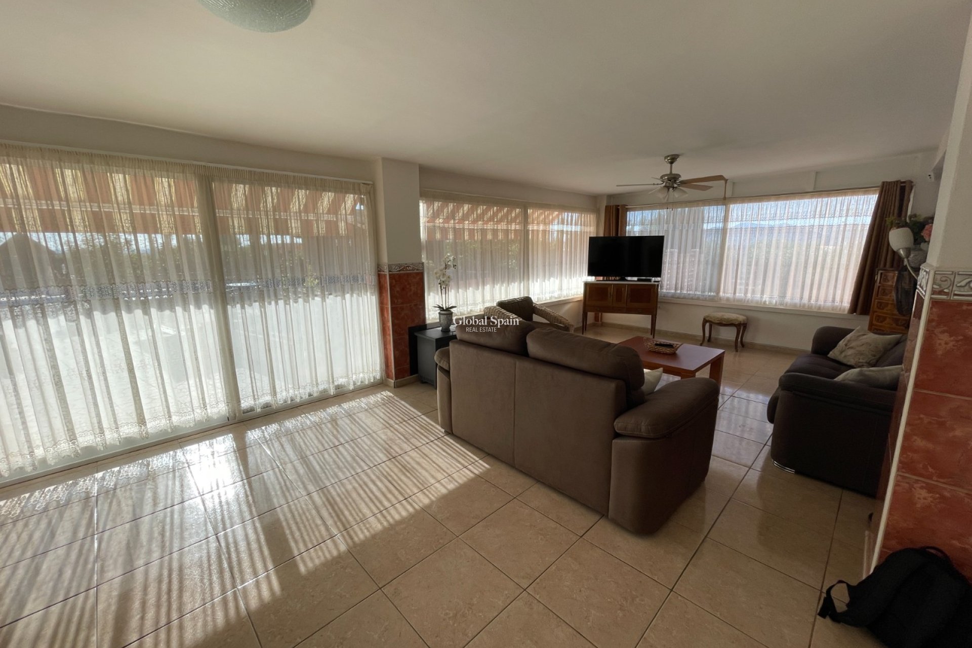 Venta - CASA -
CREVILLENTE - Inland