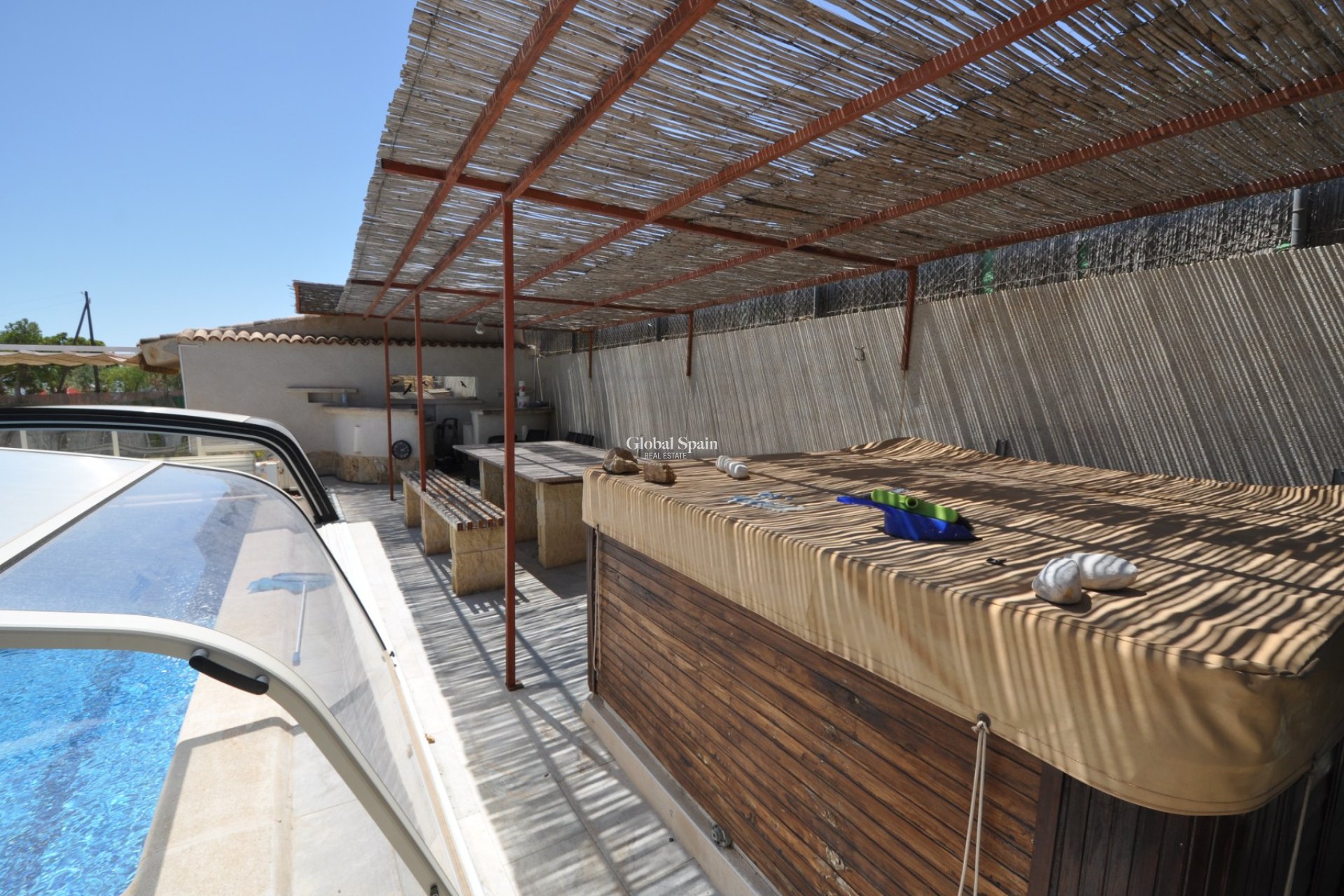 Venta - CASA -
CREVILLENTE - Inland