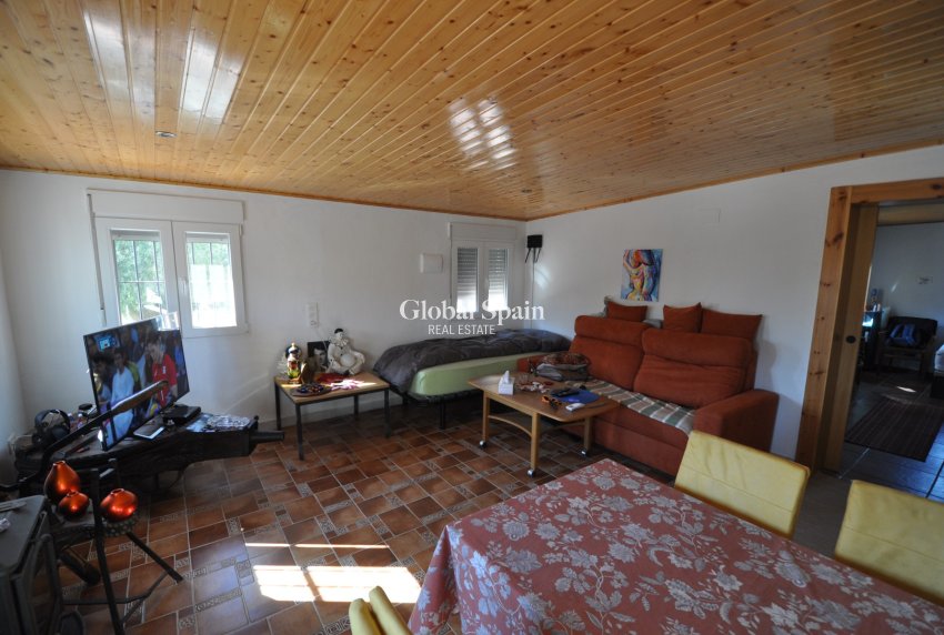 Venta - CASA -
CREVILLENTE - Inland