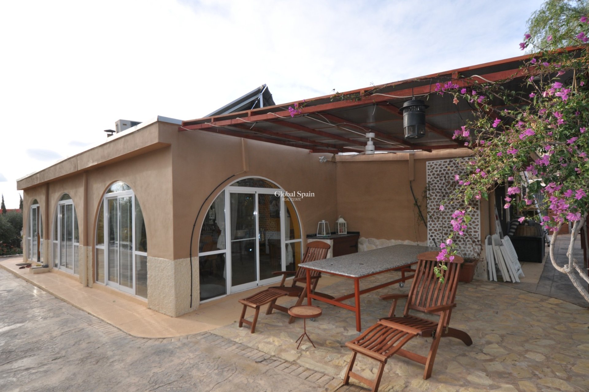 Venta - CASA -
CREVILLENTE - Inland