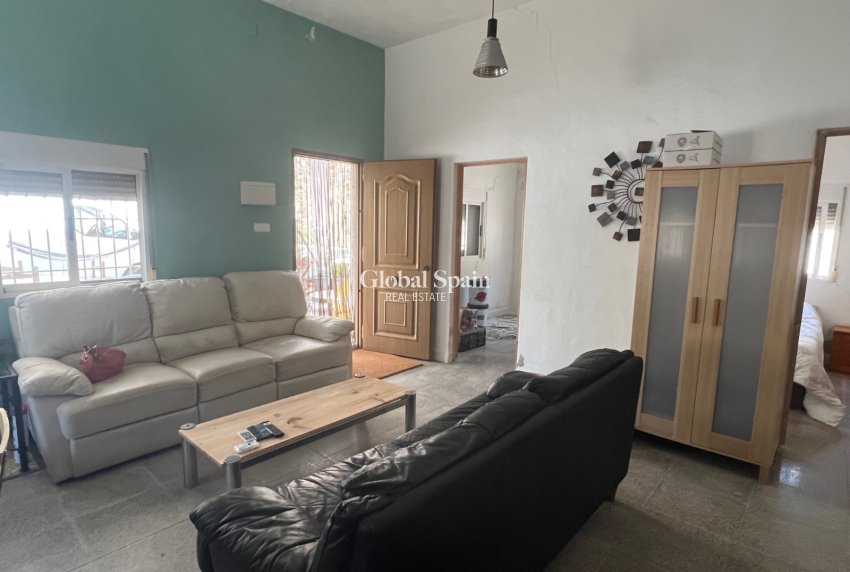 Venta - CASA -
CREVILLENTE - Inland