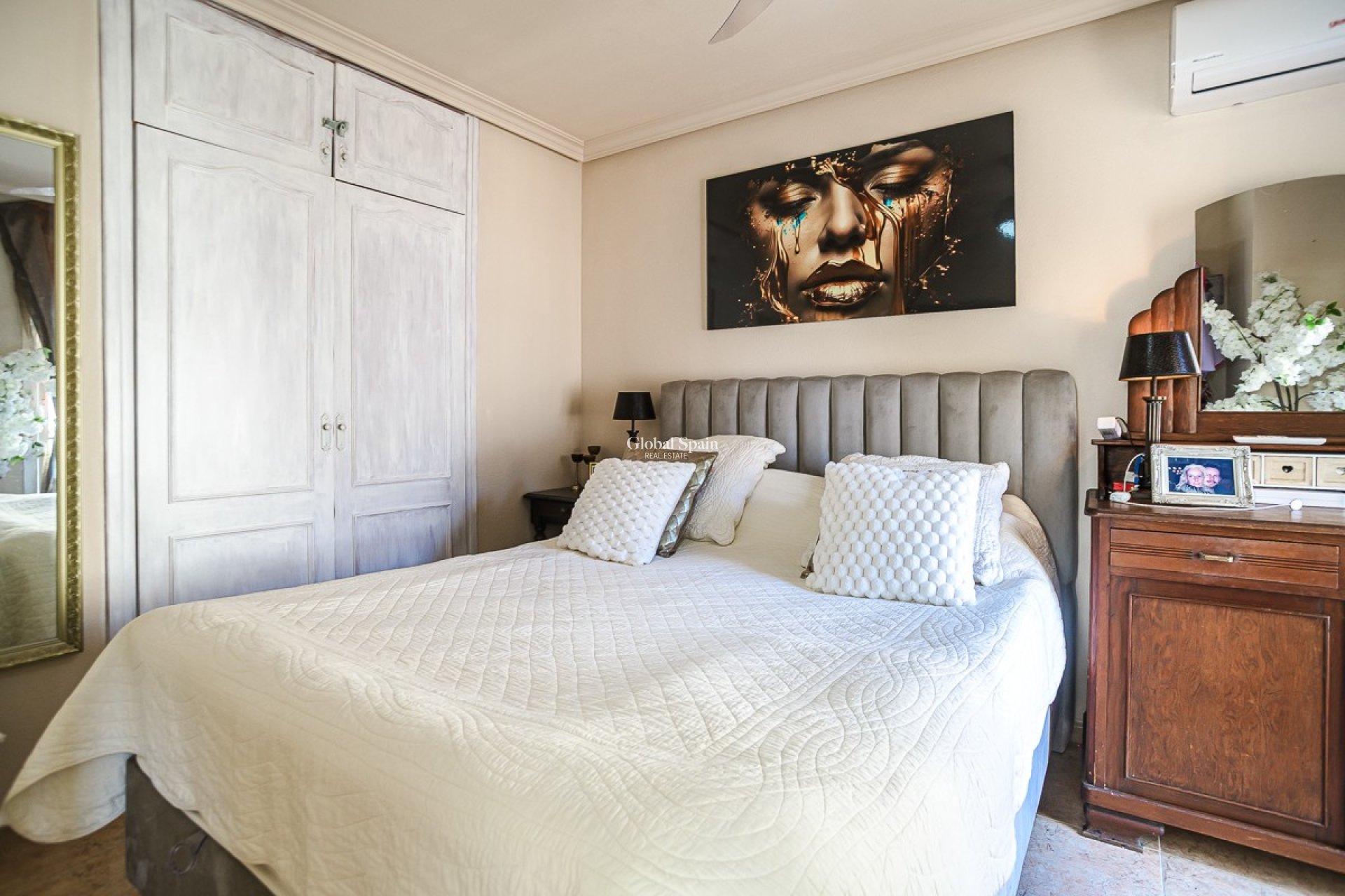 Venta - Casa Cuádruple -
ORIHUELA COSTA - La Florida