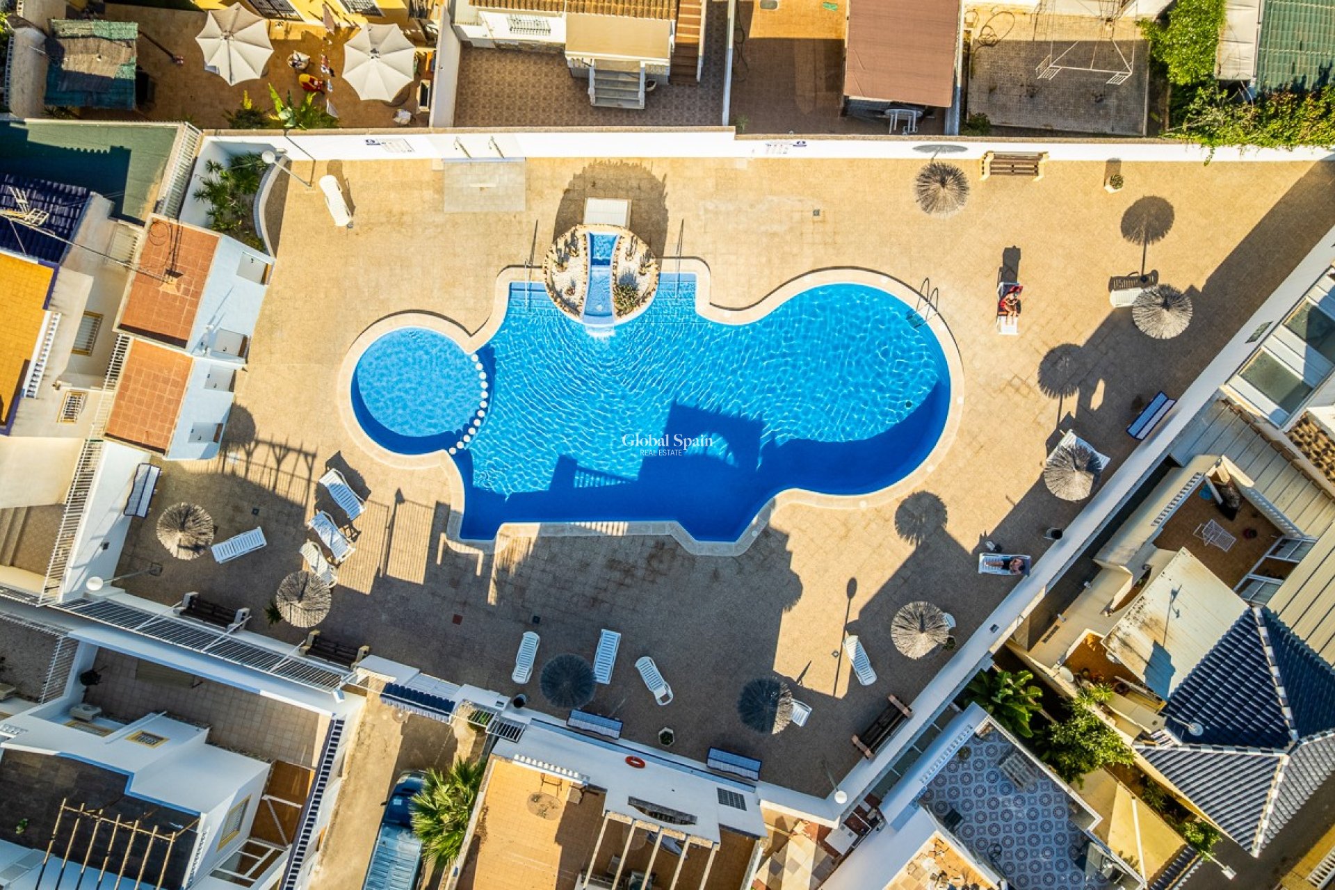 Venta - Casa Cuádruple -
ORIHUELA COSTA - Los Balcones