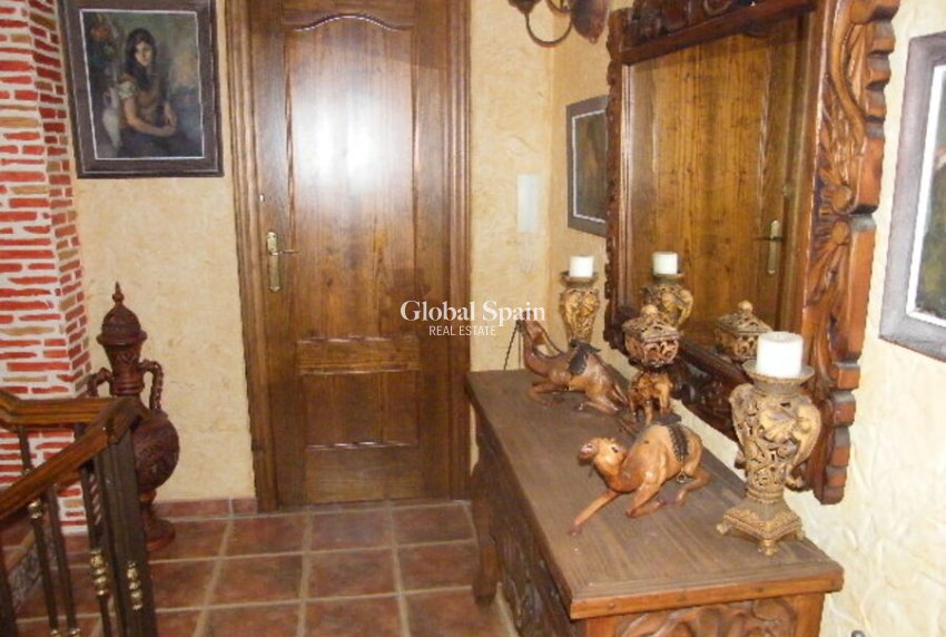 Venta - CASA -
DAYA NUEVA - Costa Blanca