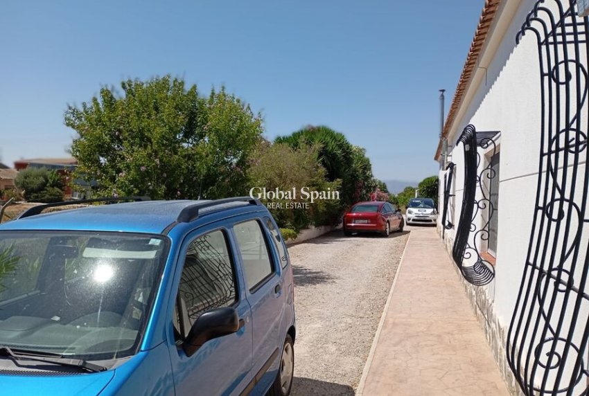 Venta - CASA -
DAYA NUEVA - Costa Blanca