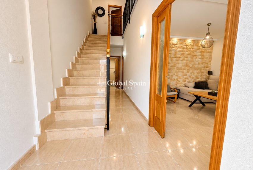 Venta - CASA -
DAYA NUEVA - Costa Blanca