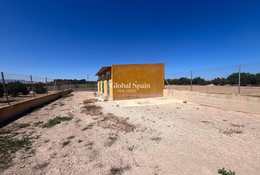 Venta - CASA -
DAYA NUEVA - La Bodega