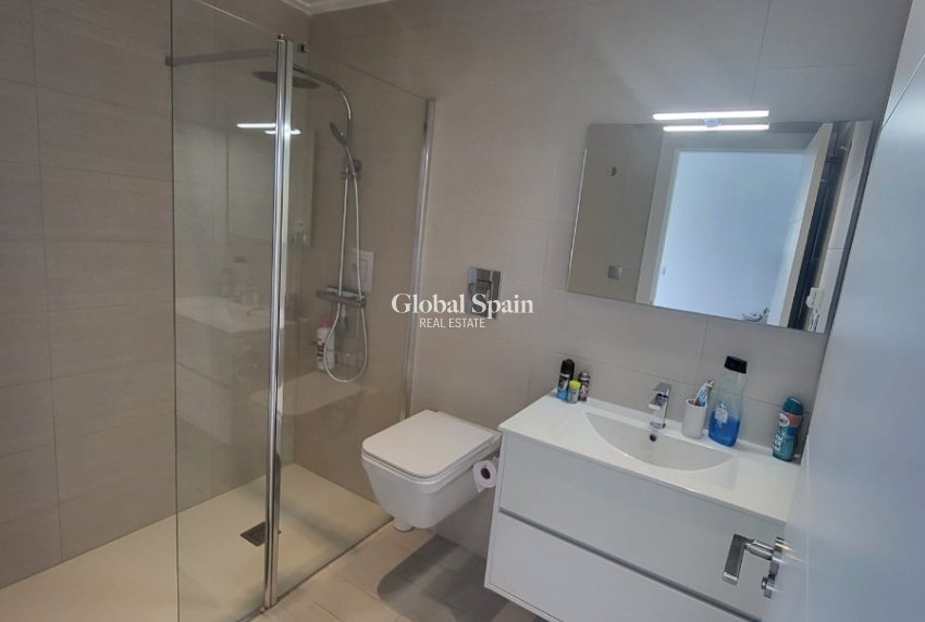 Venta - CASA -
DAYA VIEJA - Costa Blanca