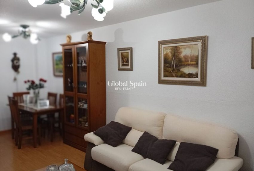 Venta - CASA -
DAYA VIEJA - Costa Blanca