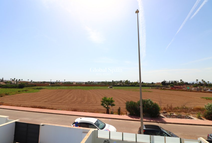 Venta - CASA -
Daya Vieja - Daya Vieja - Town