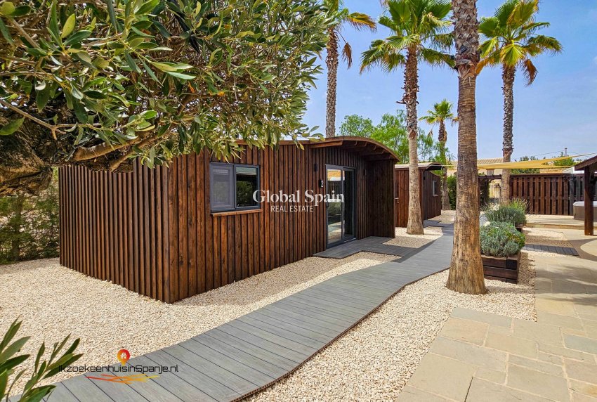 Venta - Casa de los hombres -
Abanilla