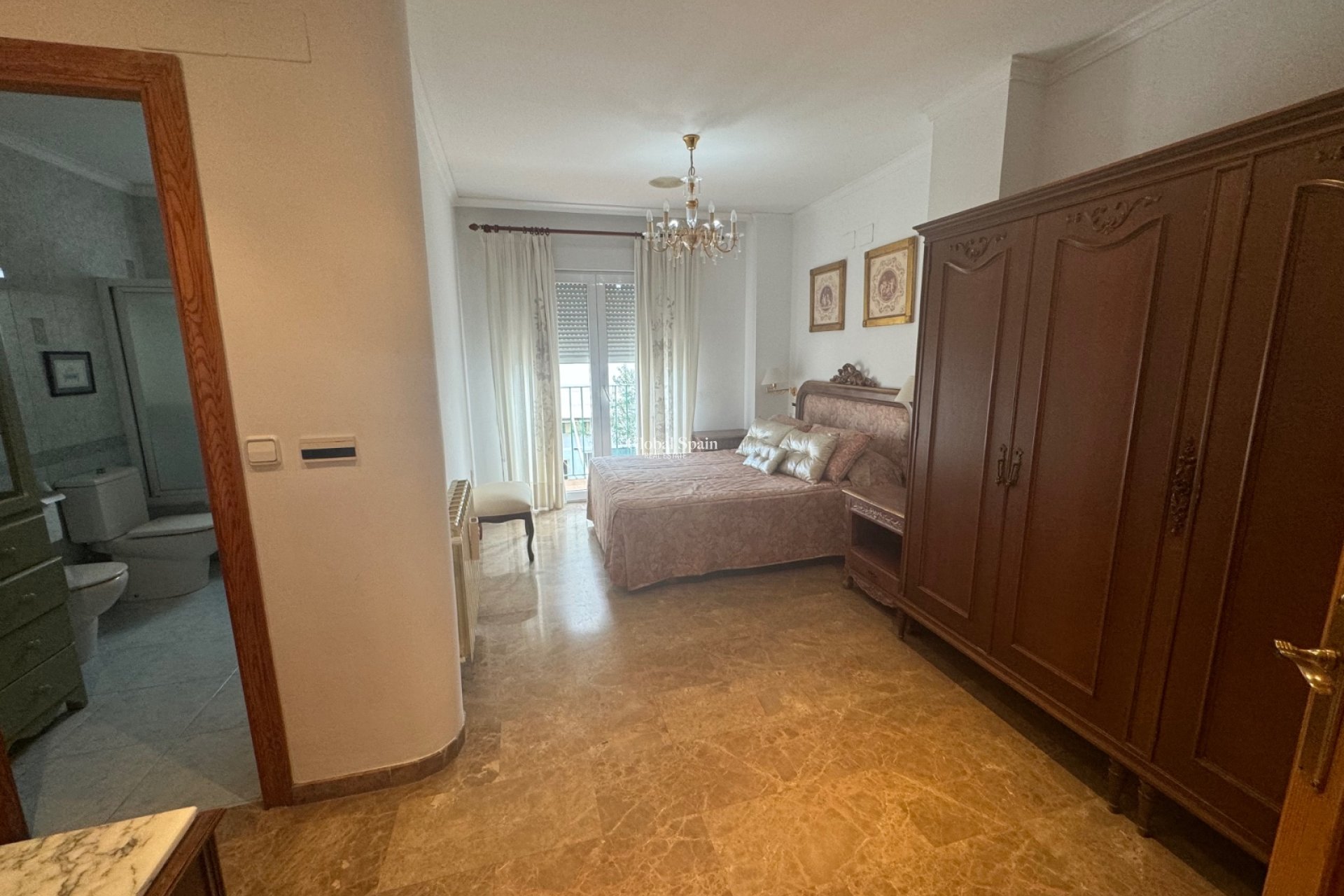 Venta - Casa de pueblo -
DAIMÚS - Pueblo