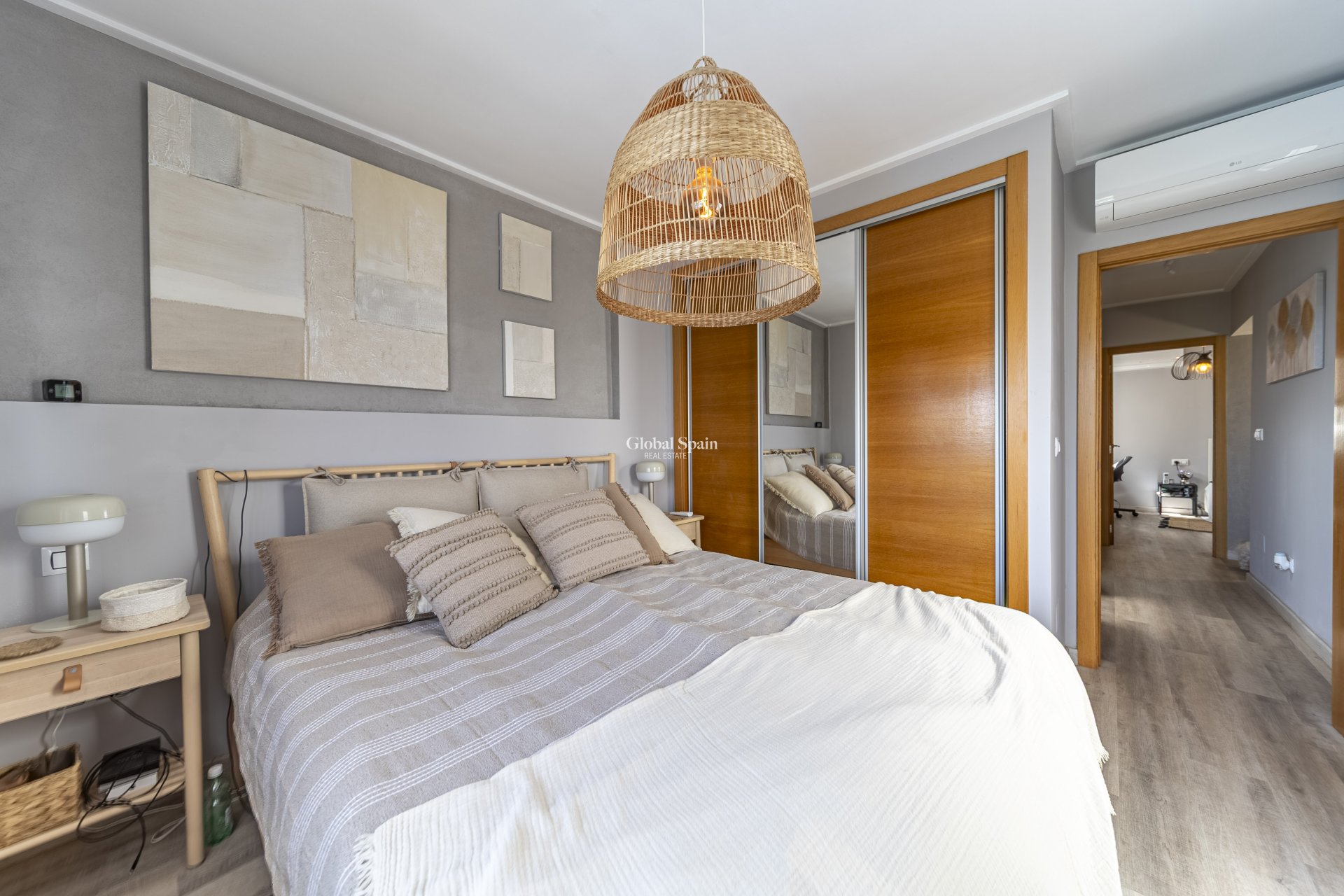 Venta - Casa de pueblo -
TORREVIEJA - LOS BALCONES - LOS ALTOS