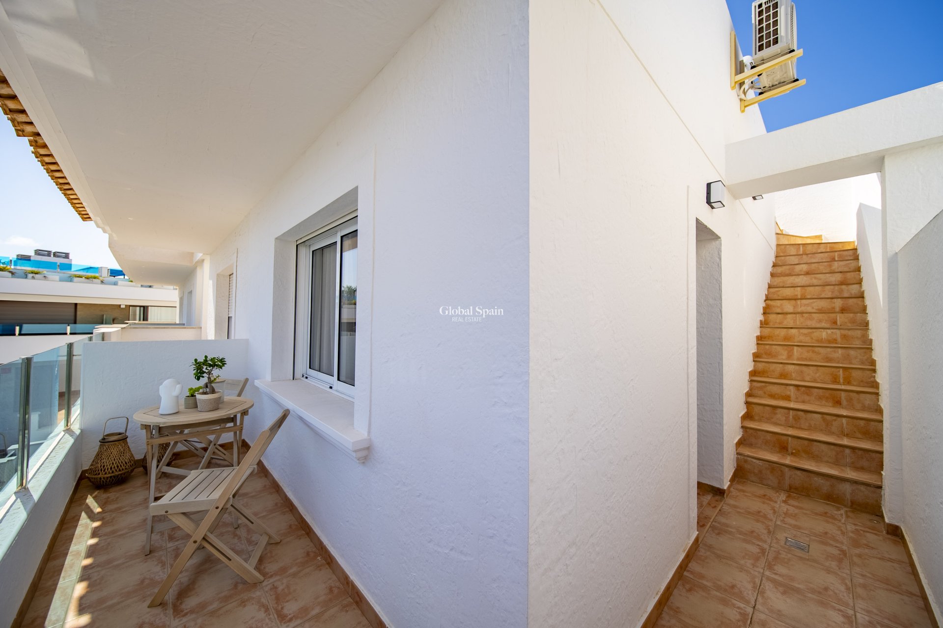 Venta - Casa de pueblo -
TORREVIEJA - LOS BALCONES - LOS ALTOS