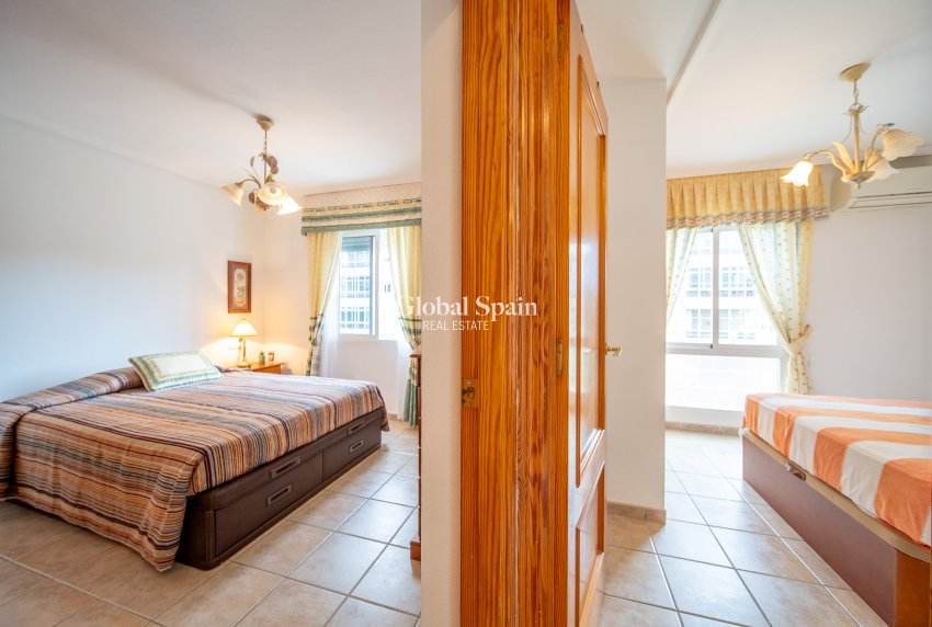 Venta - Casa de pueblo -
TORREVIEJA - Torreblanca