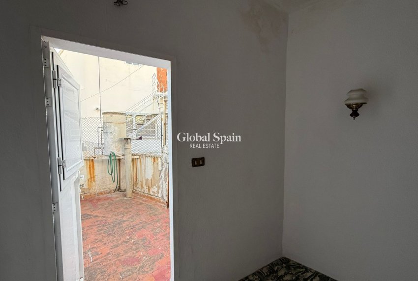 Venta - Casa -
DENIA - Port