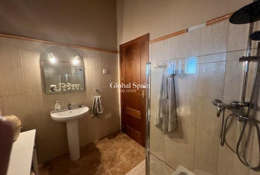 Venta - CASA -
DOLORES - Comunidad Valenciana