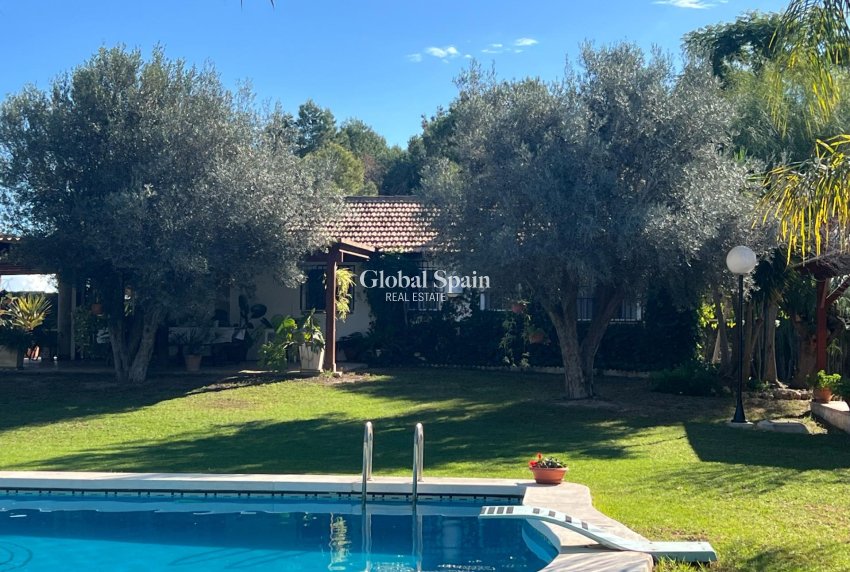 Venta - CASA -
DOLORES - Comunidad Valenciana