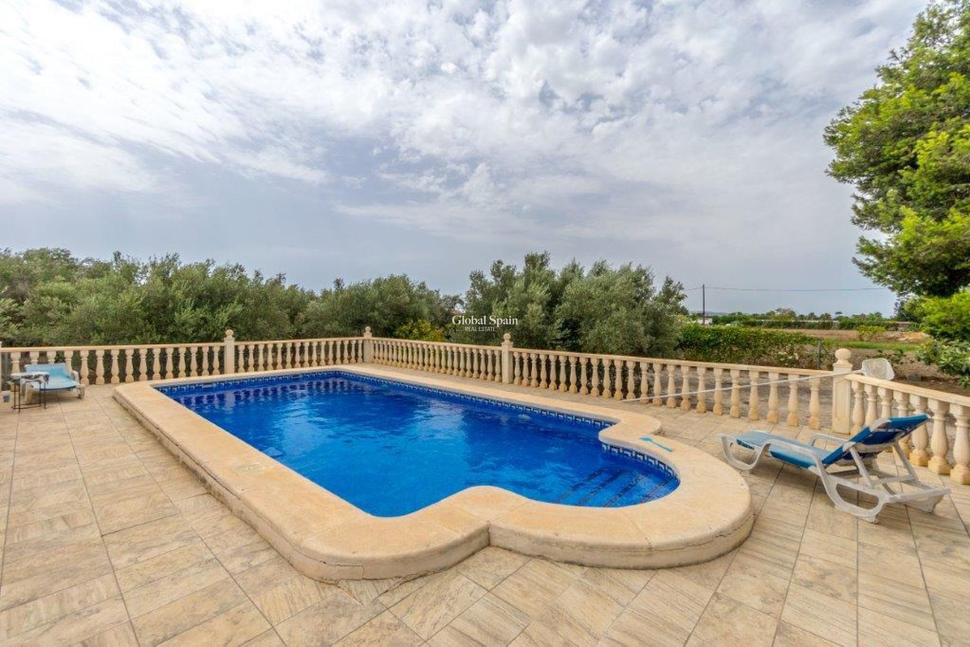 Venta - CASA -
DOLORES - Costa Blanca