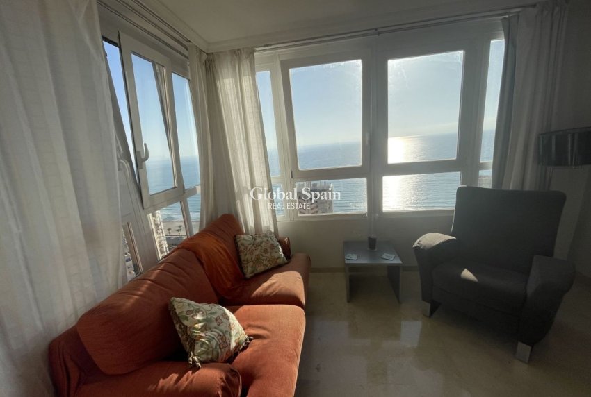 Venta - CASA -
EL CAMPELLO - Costa Blanca