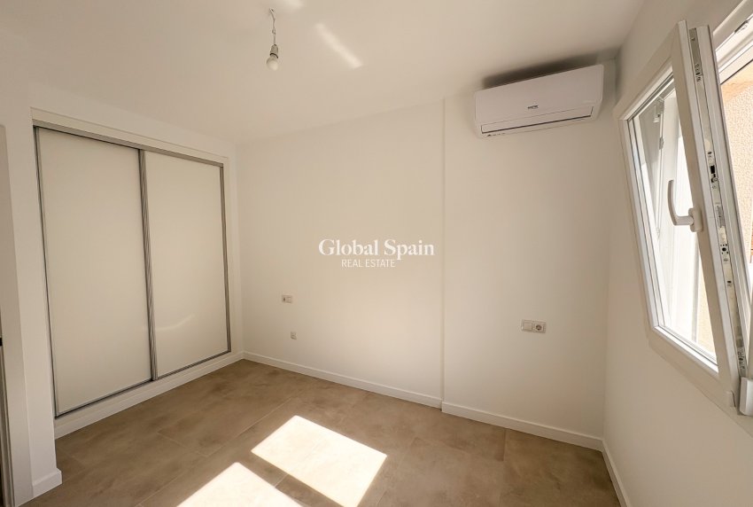 Venta - CASA -
EL CAMPELLO - Pueblo Acantilado - Venta Lanuza