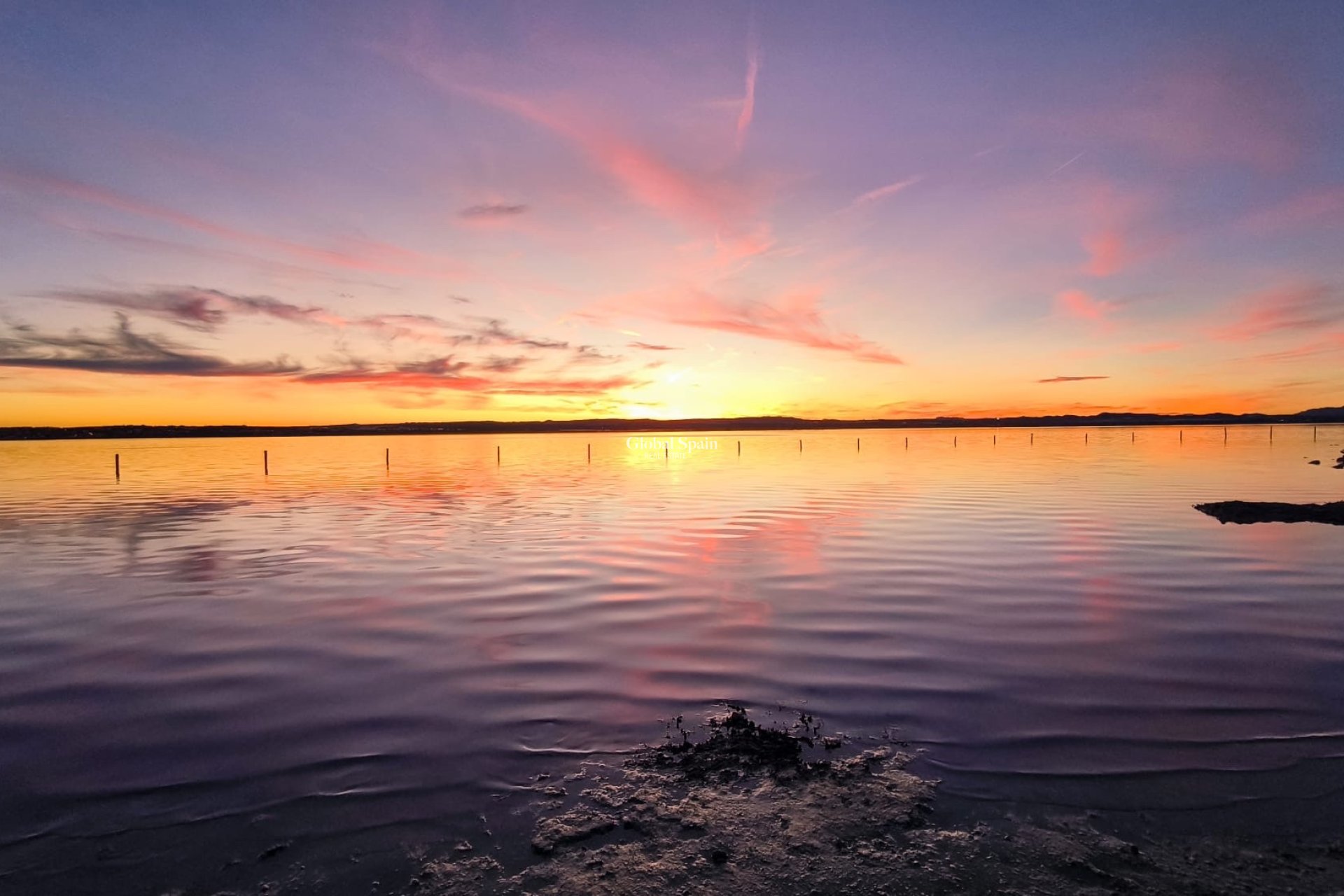 Venta - CASA -
EL CHAPARRAL - Inland