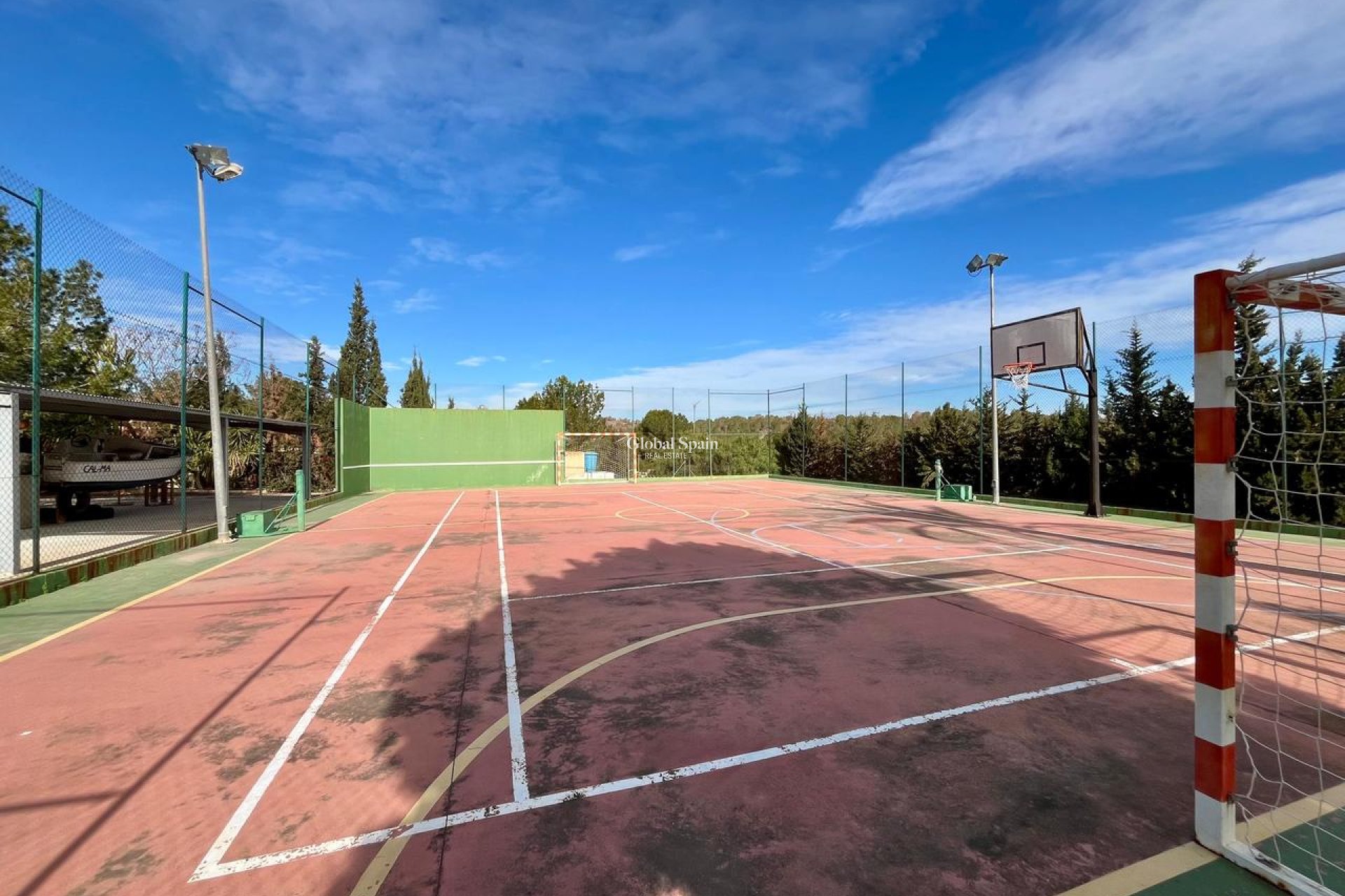 Venta - CASA -
EL ESPARRAGAL - Inland