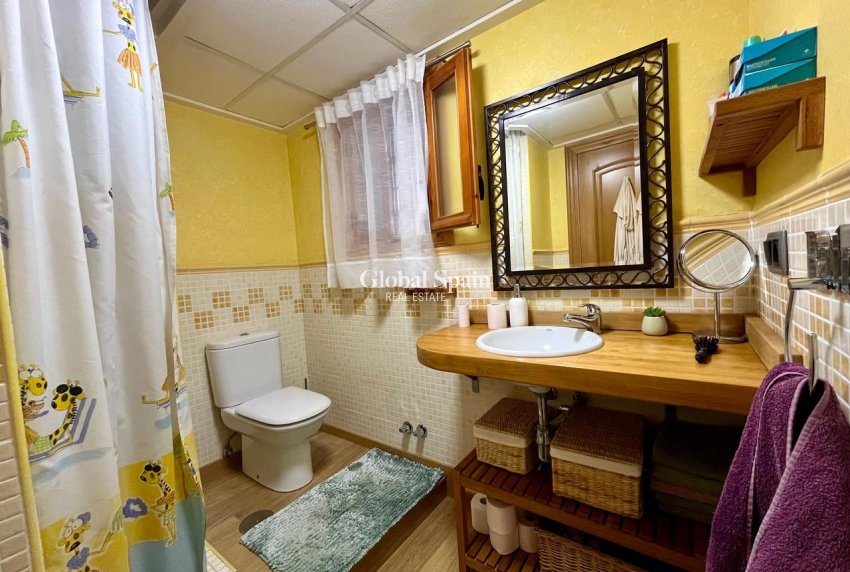 Venta - CASA -
EL ESPARRAGAL - Inland