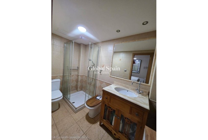 Venta - CASA -
EL PALMAR - Zona Centro