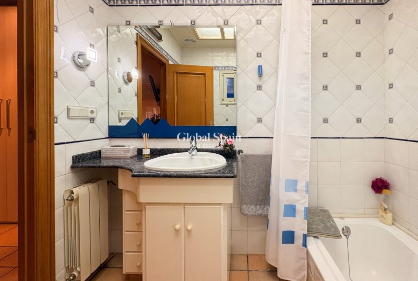 Venta - CASA -
ELCHE - Altzabares Alto