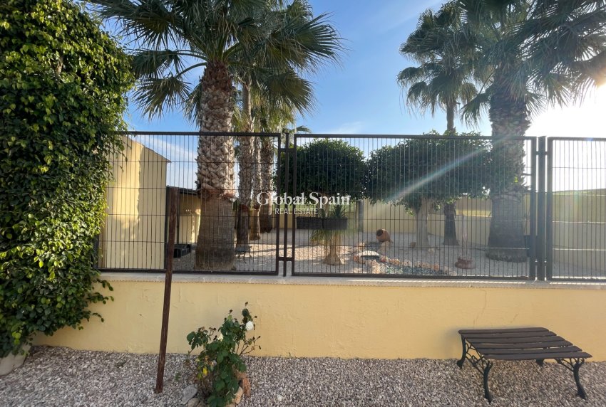 Venta - CASA -
ELCHE - Costa Blanca