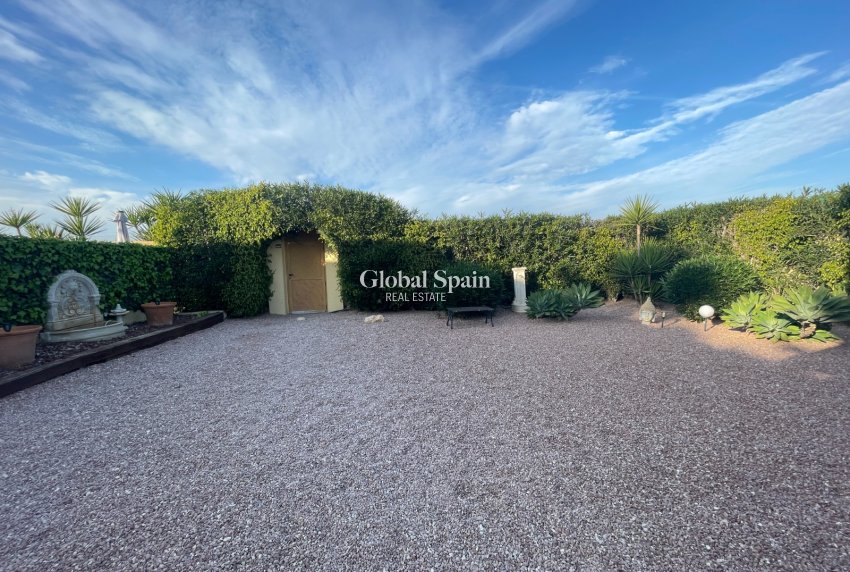 Venta - CASA -
ELCHE - Costa Blanca