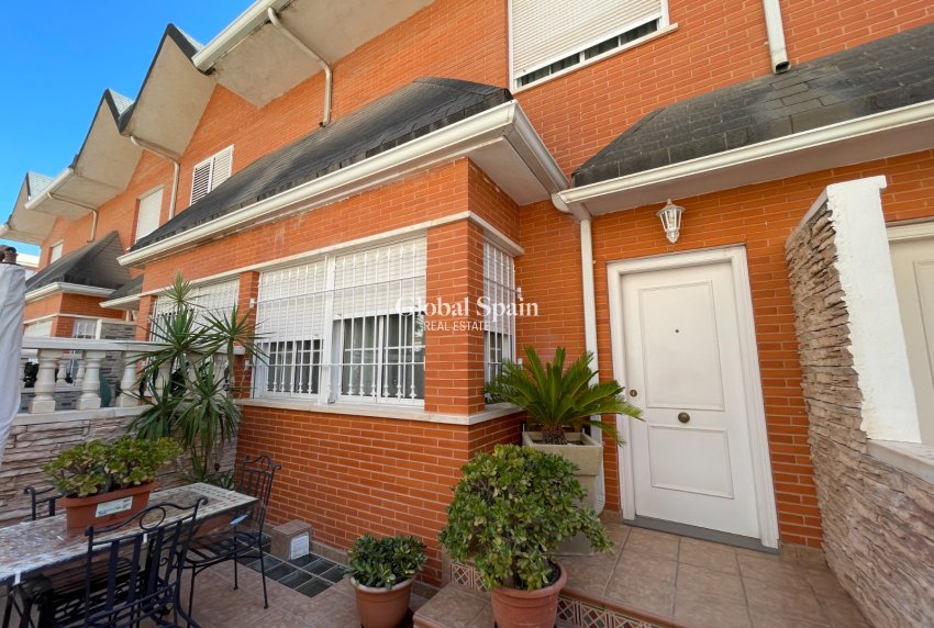 Venta - CASA -
ELCHE - Costa Blanca